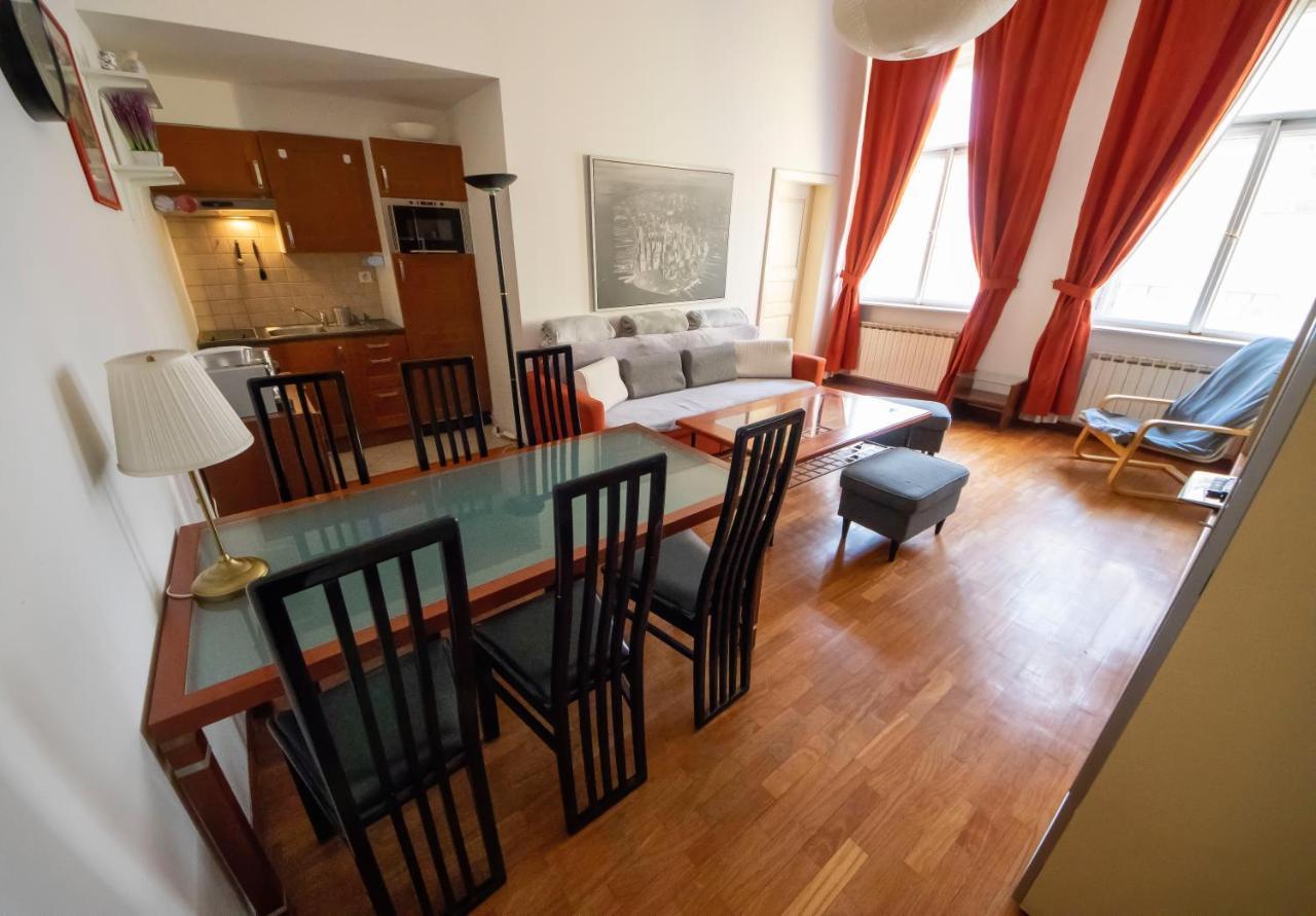 Autentic Apartments Platnerska براغ المظهر الخارجي الصورة