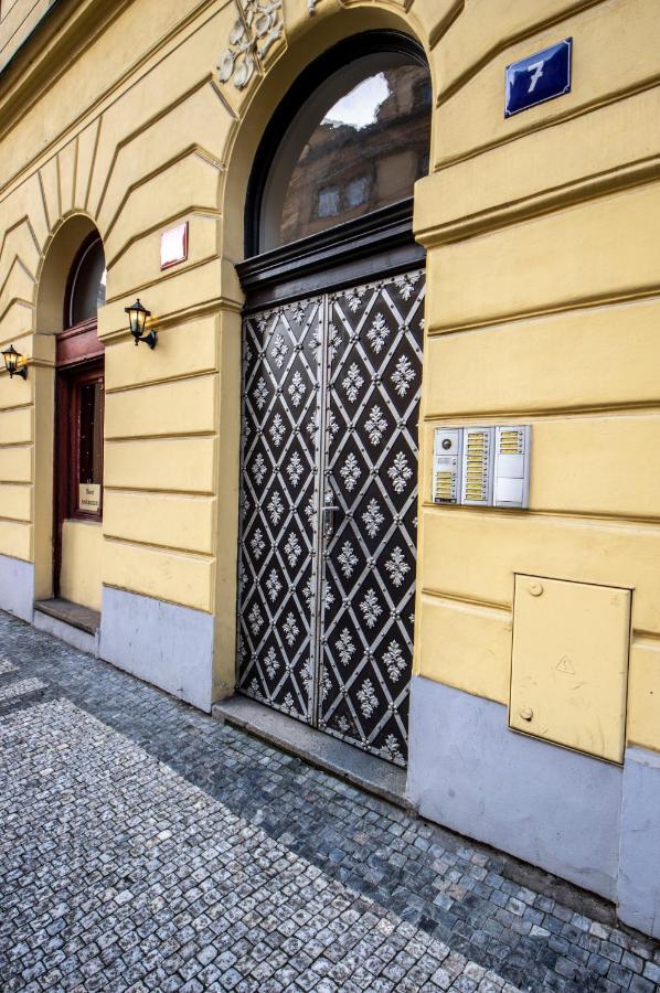 Autentic Apartments Platnerska براغ المظهر الخارجي الصورة